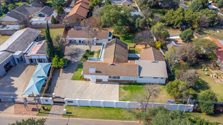 Commercial Property for Sale in Flamwood North West